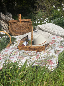 Garden Party Daisy Picnic Blanket – Lily White Homewares House Of Skye 